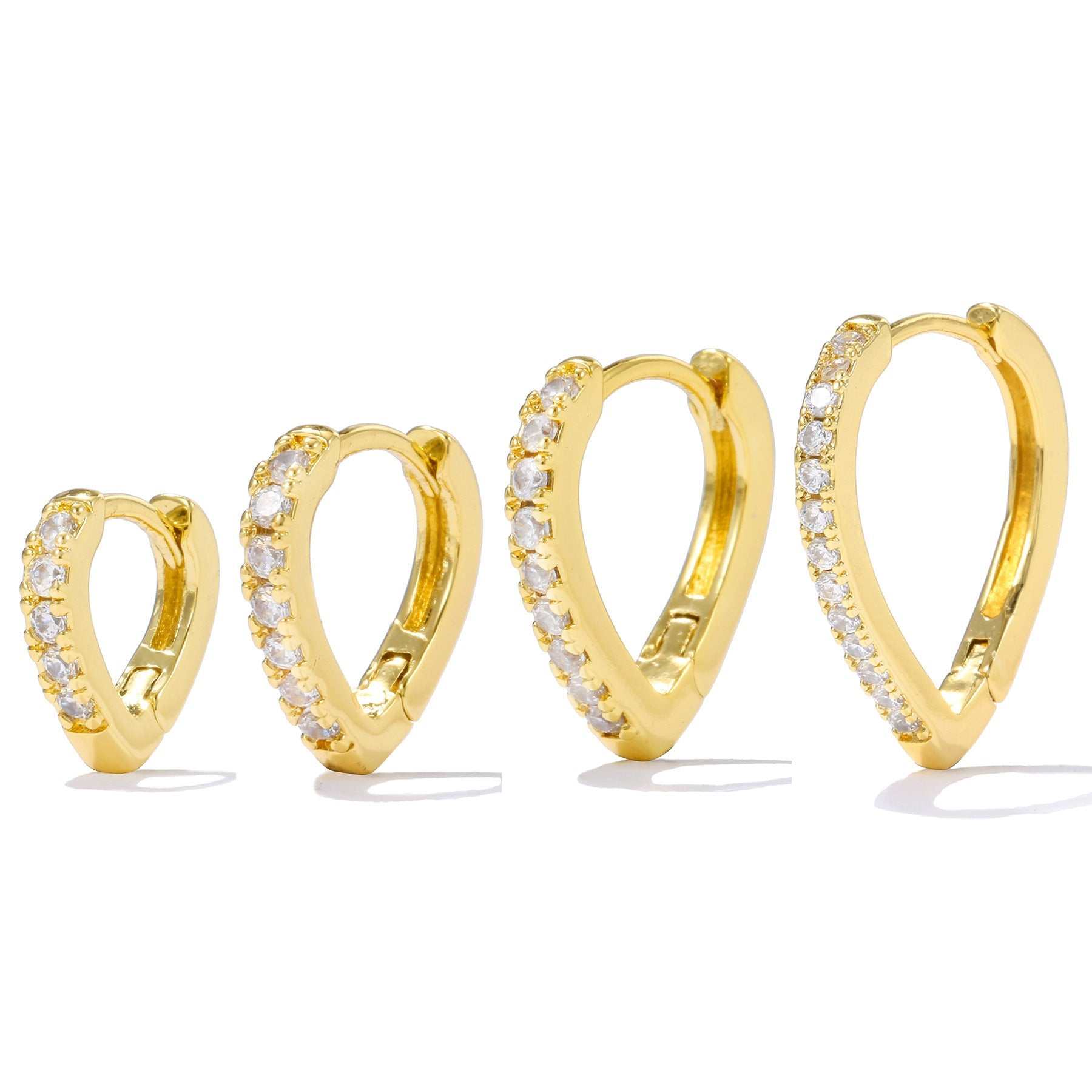 Simple Temperament Summer Cool Love gold heart-shaped ear clips with rhinestones, copper material, electroplated finish for women