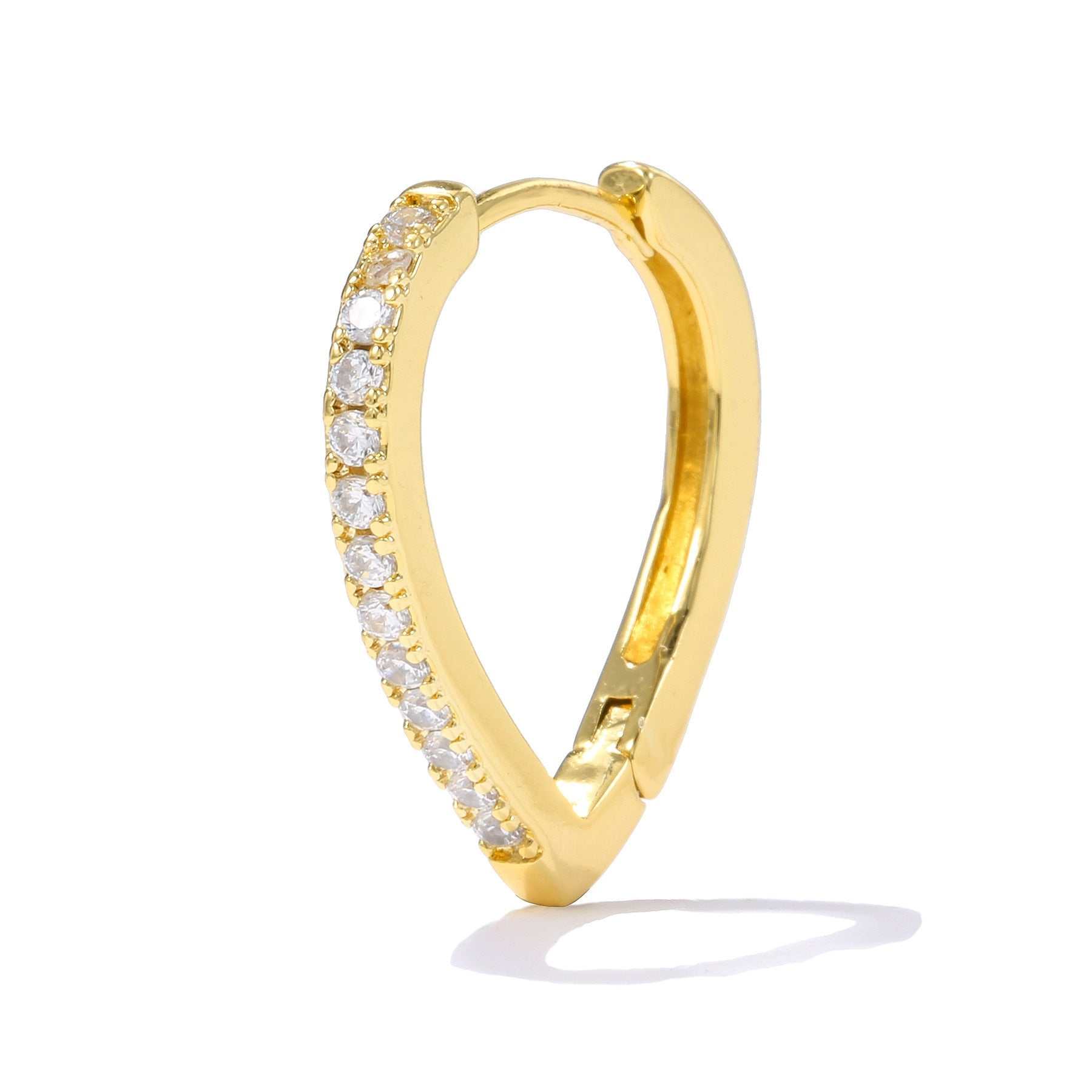 Simple gold heart-shaped ear clip with cubic zirconia stones for women summer fashion accessory