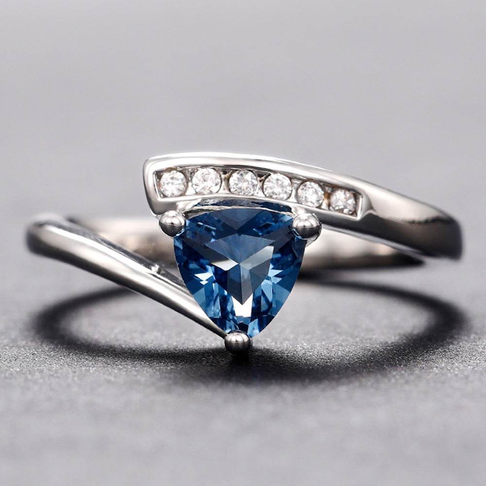  Micro-inlaid Blue Black Zircon Ring