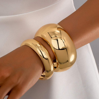 Round Gold Bracelet