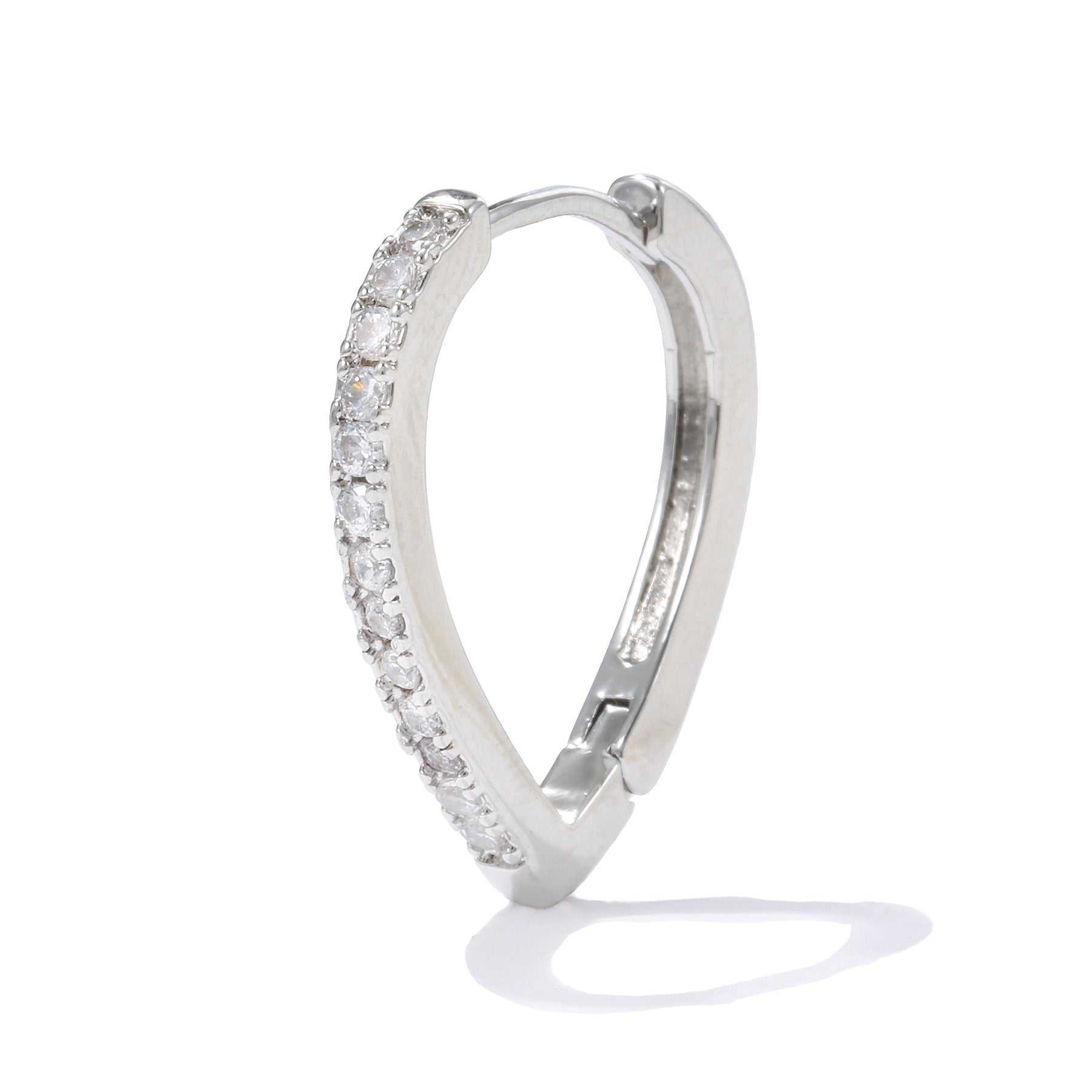 Simple silver geometric heart-shaped ear clip with crystals for women summer fashion accessory